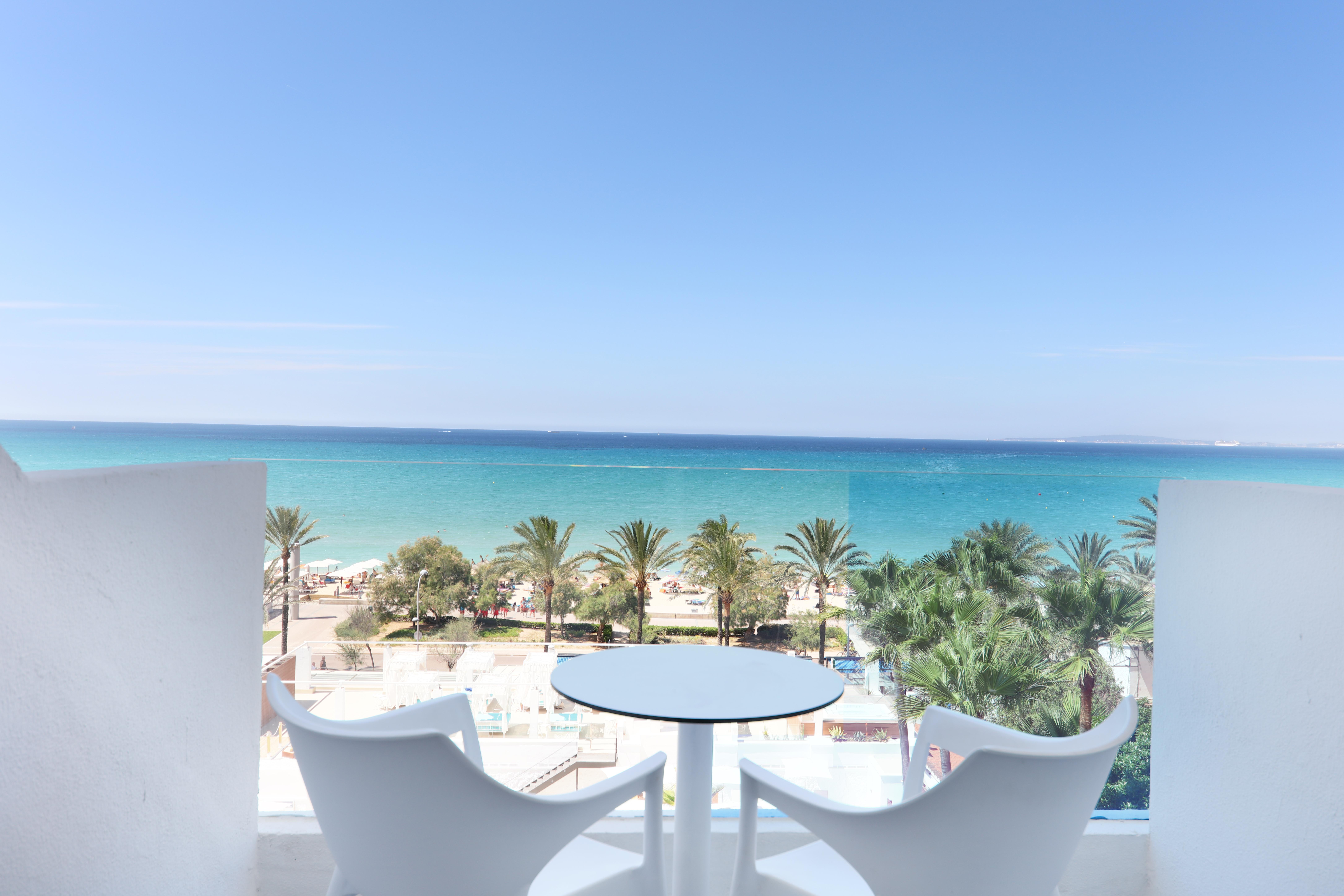 Отель Iberostar Waves Bahia De Palma - Adults Only Плайя де Пальма Экстерьер фото
