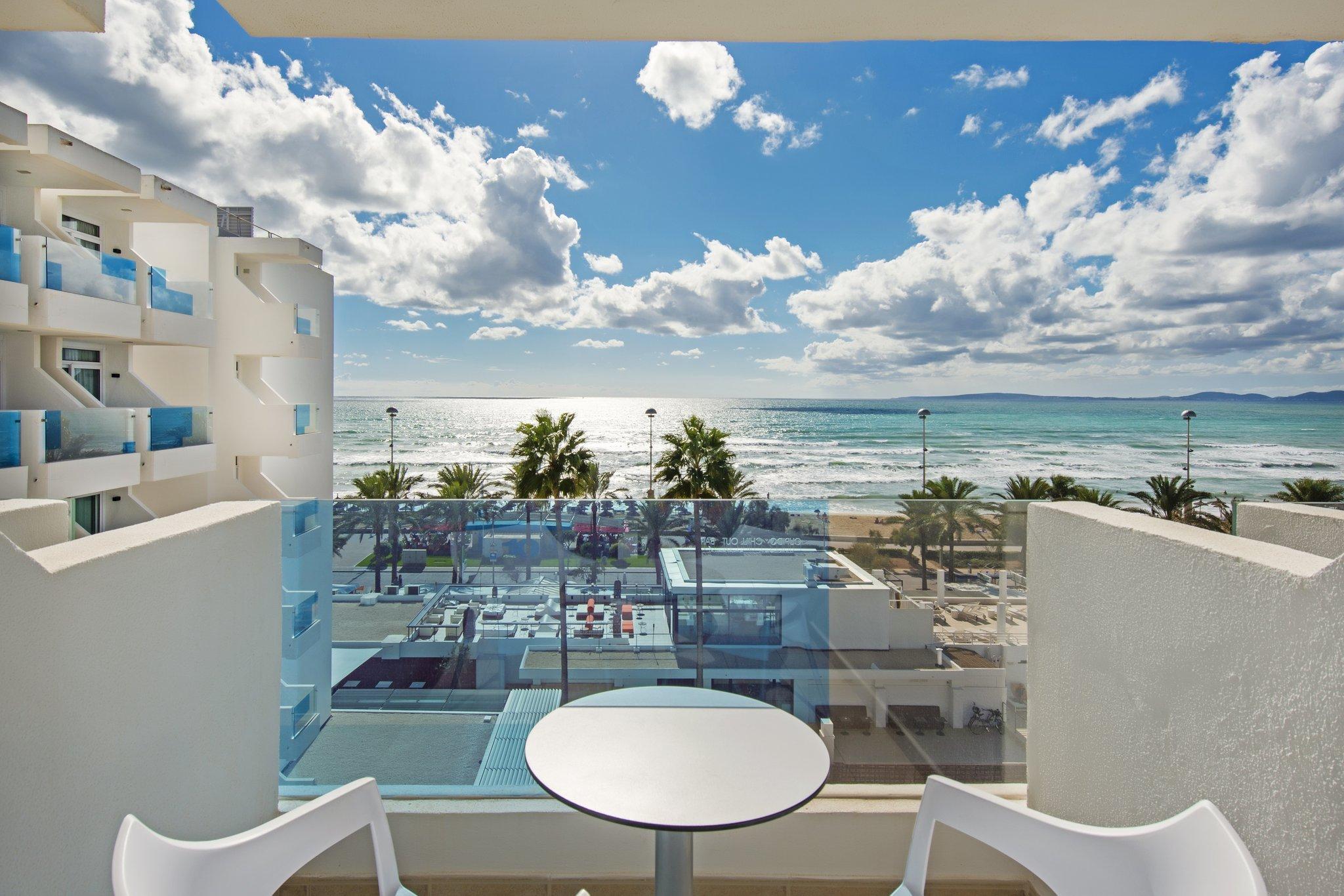 Отель Iberostar Waves Bahia De Palma - Adults Only Плайя де Пальма Экстерьер фото